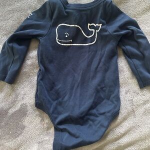 Vineyard Vines Baby Boy long sleeve onesie